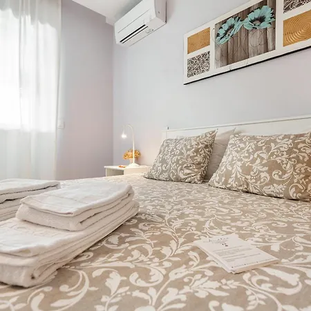 Апартаменти Amelie -